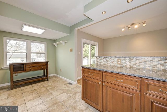 76 ARGYLE AVE, Blackwood, NJ 08012