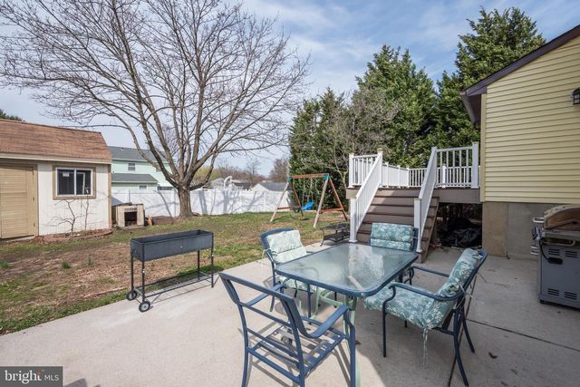 76 ARGYLE AVE, Blackwood, NJ 08012