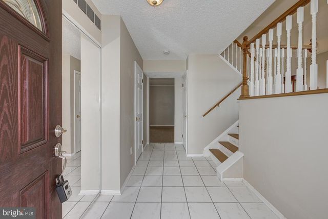 76 ARGYLE AVE, Blackwood, NJ 08012