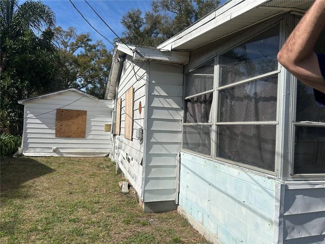 5520 35TH WAY N, St Petersburg, FL 33714