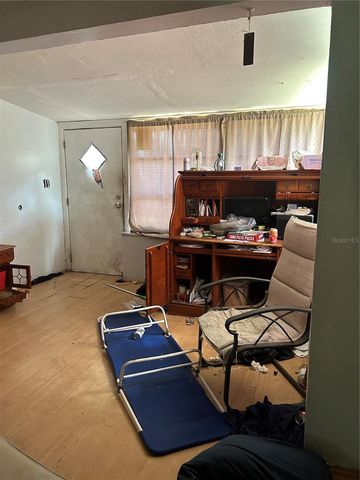 5520 35TH WAY N, St Petersburg, FL 33714