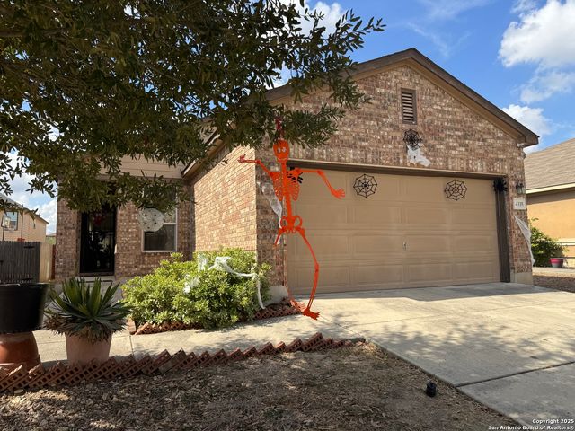 4335 Ivan Dr, San Antonio, TX 78244