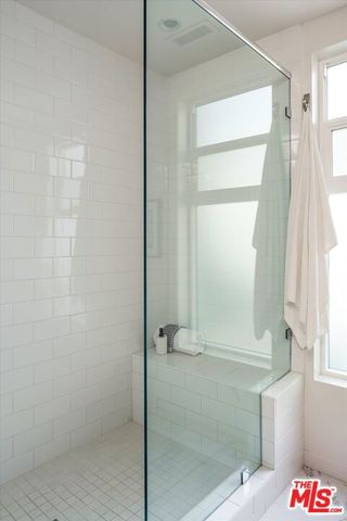 1925 Griffith Park Boulevard, Los Angeles, CA 90039