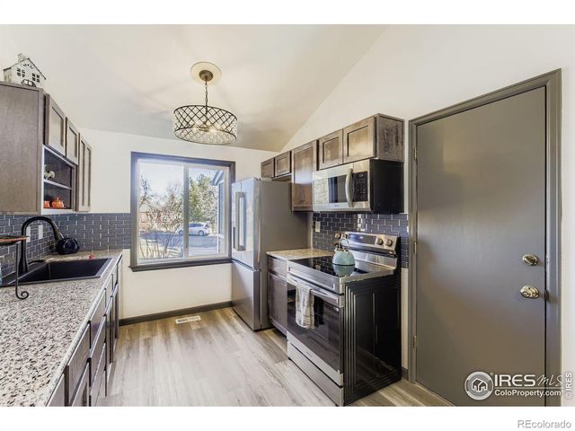 1937 Kingsborough Drive, Fort Collins, CO 80526