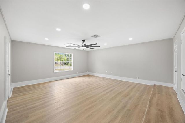 803 Windsor RD, Round Rock, TX 78664