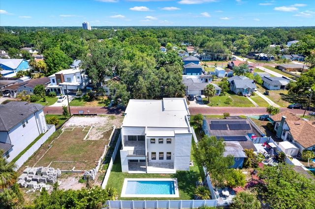 908 W FRIBLEY STREET, Tampa, FL 33603