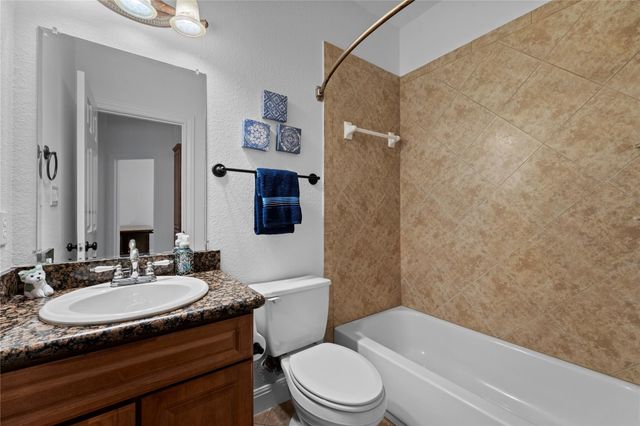 1402 Parker LN 3, Austin, TX 78741