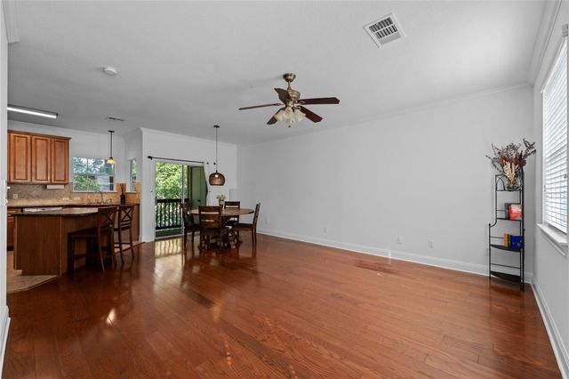 1402 Parker LN 3, Austin, TX 78741