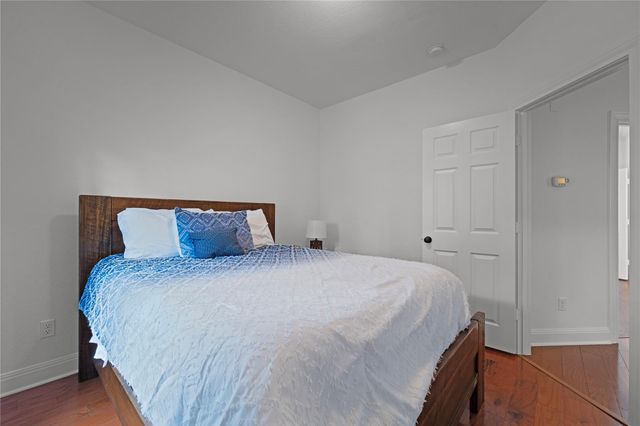 1402 Parker LN 3, Austin, TX 78741