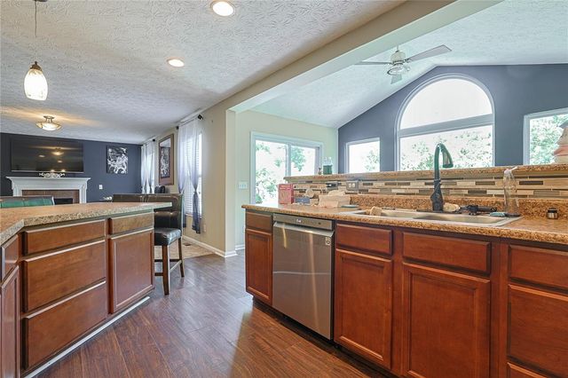 2032 Bridgewater Lane, Monroe, OH 45050