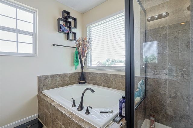 2032 Bridgewater Lane, Monroe, OH 45050