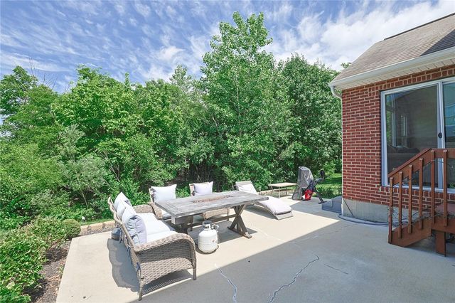 2032 Bridgewater Lane, Monroe, OH 45050
