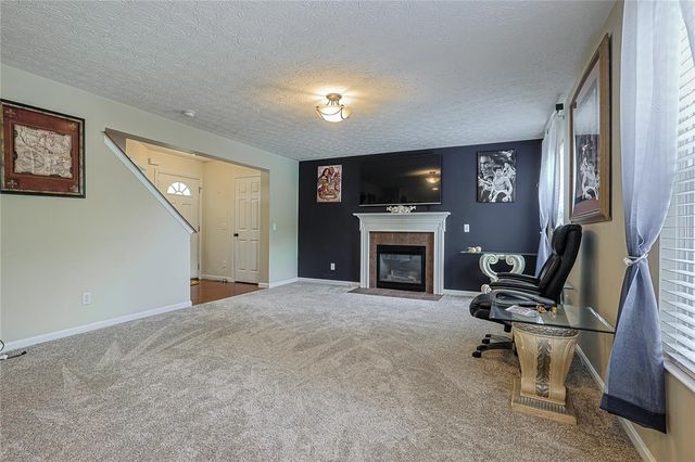 2032 Bridgewater Lane, Monroe, OH 45050