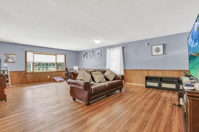5806 Blacklick Eastern Road NW, Pickerington, OH 43147