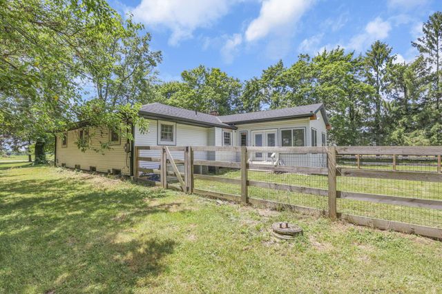 5806 Blacklick Eastern Road NW, Pickerington, OH 43147