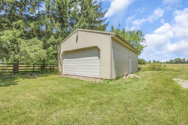 5806 Blacklick Eastern Road NW, Pickerington, OH 43147