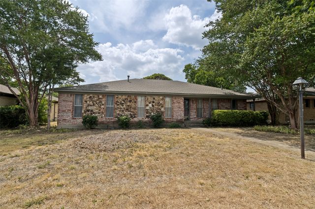 5842 marview Lane, Dallas, TX 75227