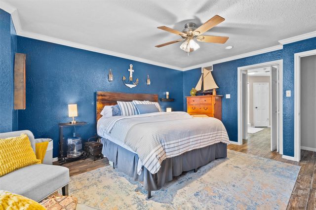 41 Windsor Drive, Conroe, TX 77304