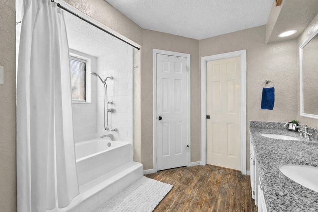 41 Windsor Drive, Conroe, TX 77304