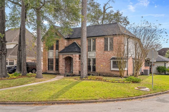 41 Windsor Drive, Conroe, TX 77304
