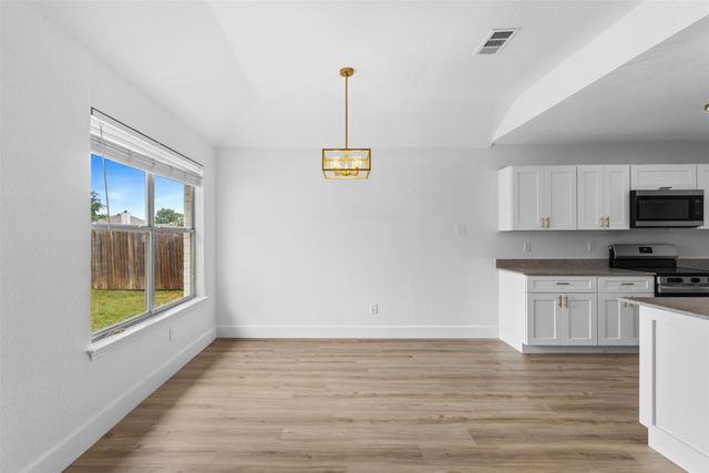 7205 Airline Drive, Rowlett, TX 75089