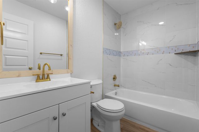 7205 Airline Drive, Rowlett, TX 75089