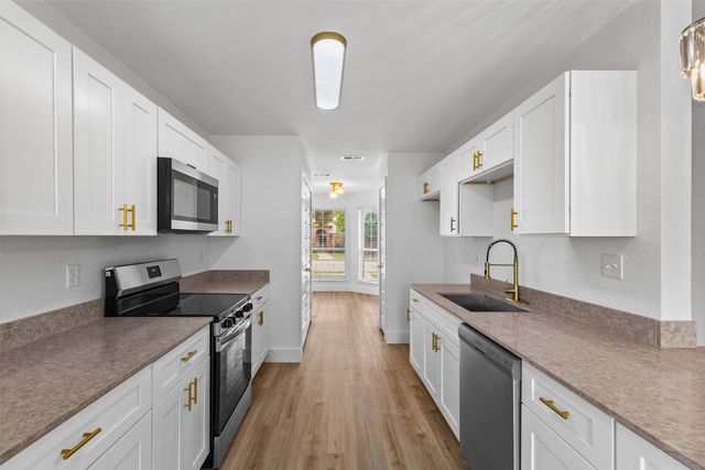 7205 Airline Drive, Rowlett, TX 75089