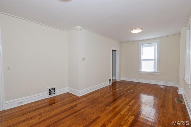 6914 Waldemar Avenue, St Louis, MO 63139