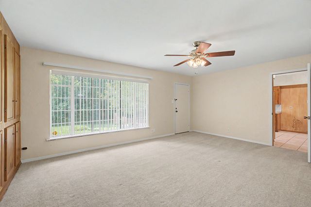 526 Nesbit Court, Garland, TX 75041