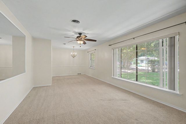 526 Nesbit Court, Garland, TX 75041