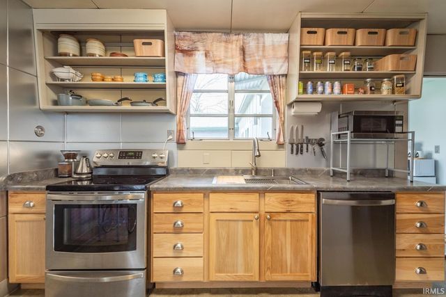 1901 E Maxwell Lane, Bloomington, IN 47401