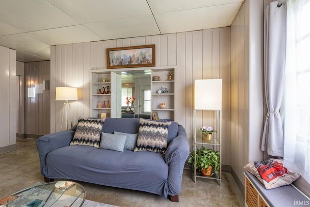 1901 E Maxwell Lane, Bloomington, IN 47401