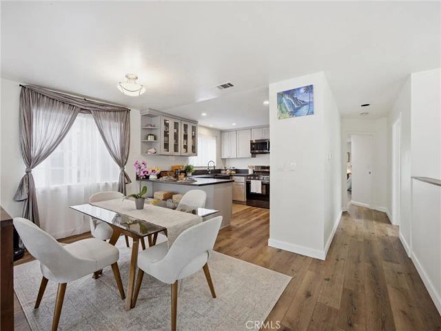 2909 S Pacific Avenue, San Pedro, CA 90731