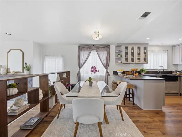 2909 S Pacific Avenue, San Pedro, CA 90731