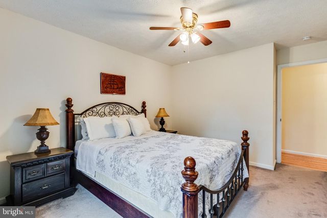 9720 HUNTLEY DR, La Plata, MD 20646