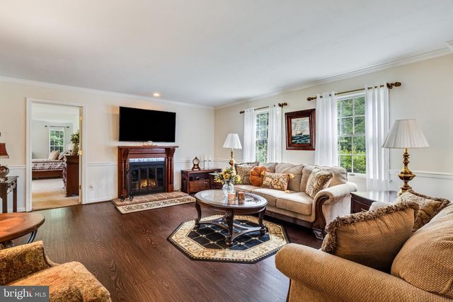 9720 HUNTLEY DR, La Plata, MD 20646