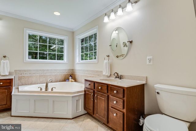 9720 HUNTLEY DR, La Plata, MD 20646