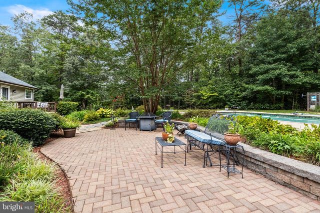 9720 HUNTLEY DR, La Plata, MD 20646
