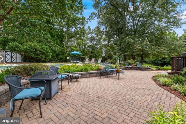 9720 HUNTLEY DR, La Plata, MD 20646