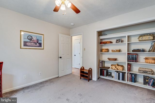 9720 HUNTLEY DR, La Plata, MD 20646