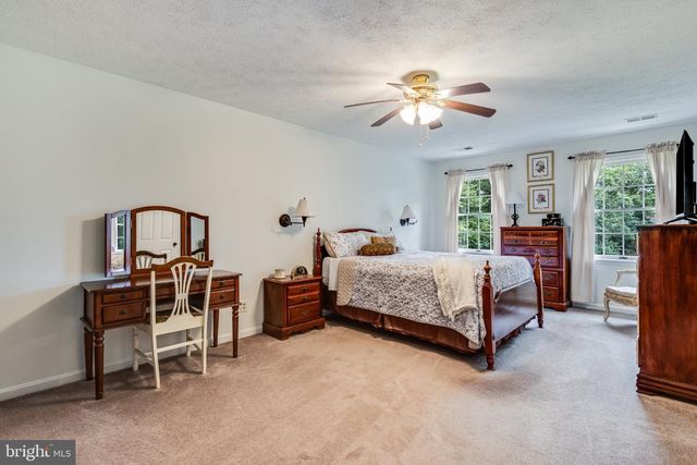 9720 HUNTLEY DR, La Plata, MD 20646
