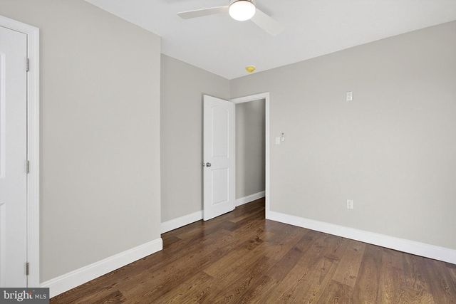 221 N HOBART ST, Philadelphia, PA 19139