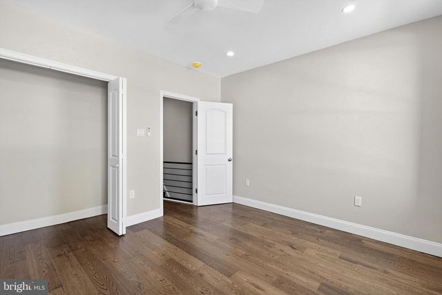 221 N HOBART ST, Philadelphia, PA 19139