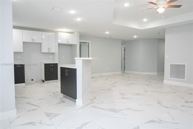 2522 NW 9th Place, Fort Lauderdale, FL 33311