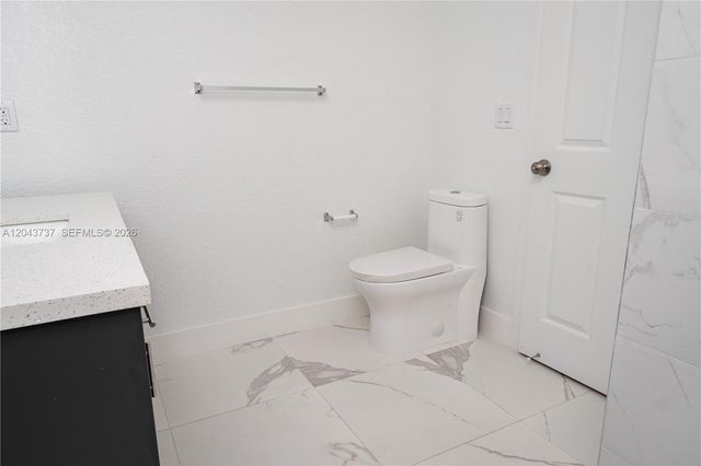 2522 NW 9th Place, Fort Lauderdale, FL 33311