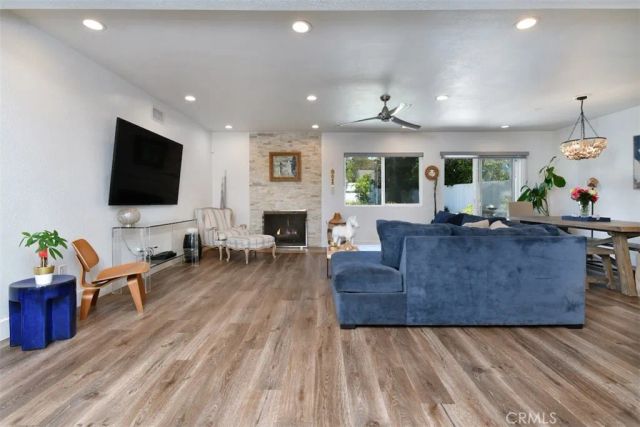 13753 Calvert, Valley Glen, CA 91401