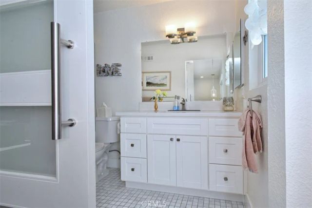 13753 Calvert, Valley Glen, CA 91401
