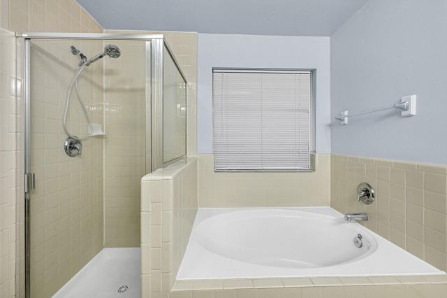 15710 Bannowsky Lane, Houston, TX 77049