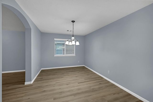15710 Bannowsky Lane, Houston, TX 77049