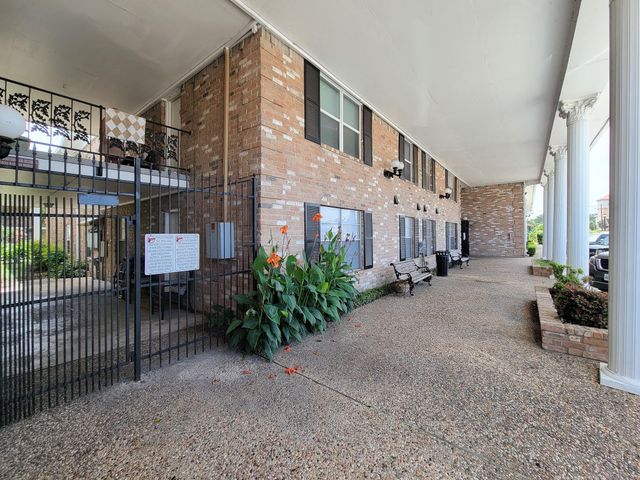 3535 Nasa Rd 1 78, Seabrook, TX 77586